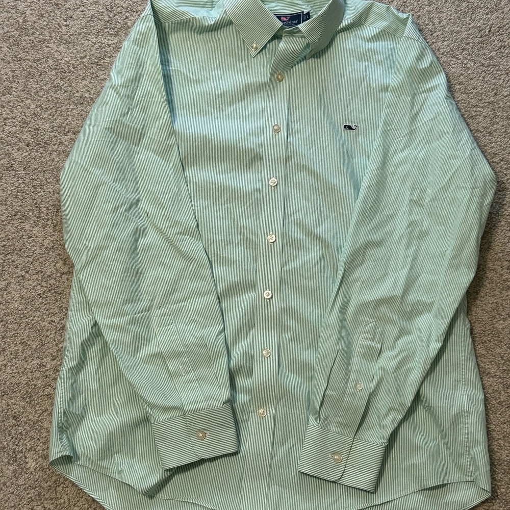 Vineyard Vines Green Casual Button Down Shirt